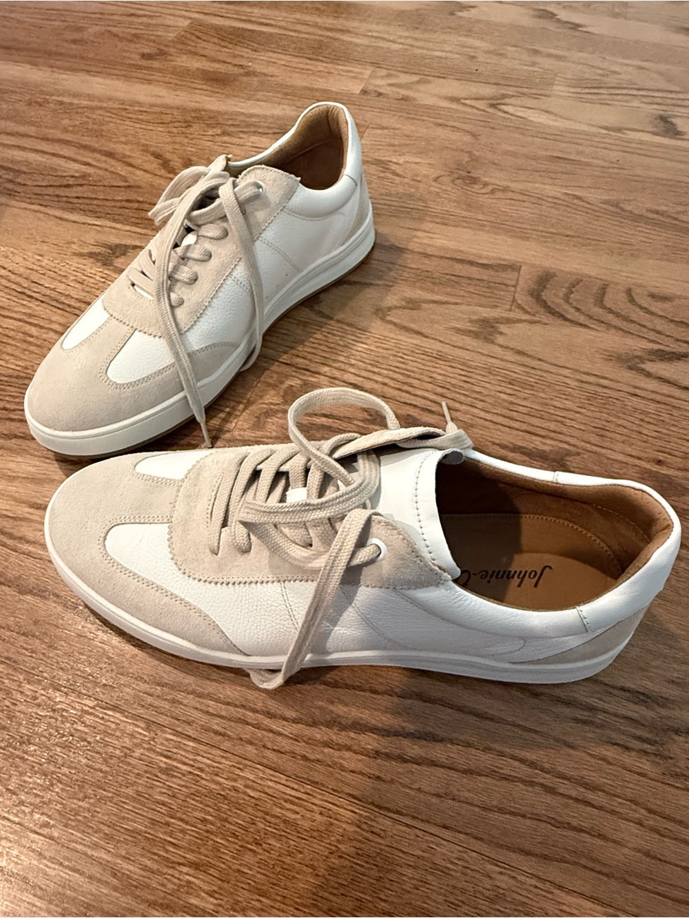 johnnie-O never worn Cream and White Men’s Leather & Suede Sneakers. Sure Shot